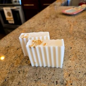 2 Bars Vanilla Oatmeal Soap